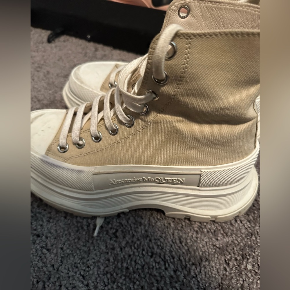 COPY - Amlexander mqueen boots